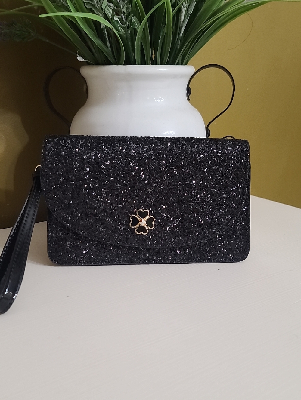 Kate Spade Black Glitter Wristlet